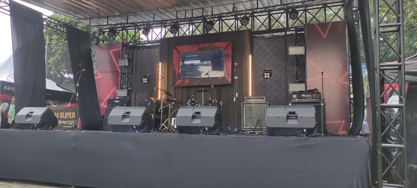 Dokumentasi Music & Performance oleh Lantai Atas Event Solution