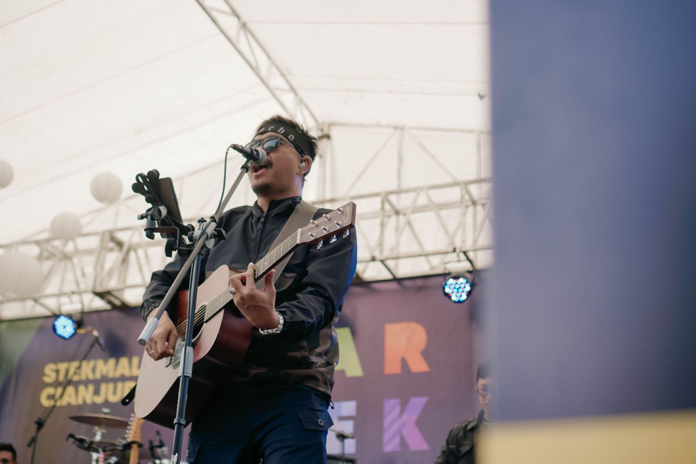 Dokumentasi Music & Performance oleh Lantai Atas Event Solution