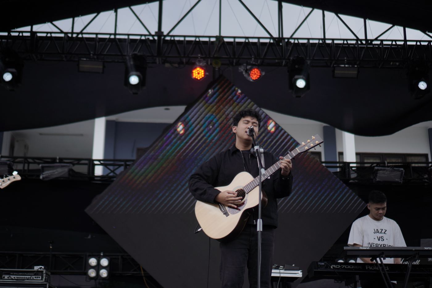 Dokumentasi Music & Performance oleh Lantai Atas Event Solution