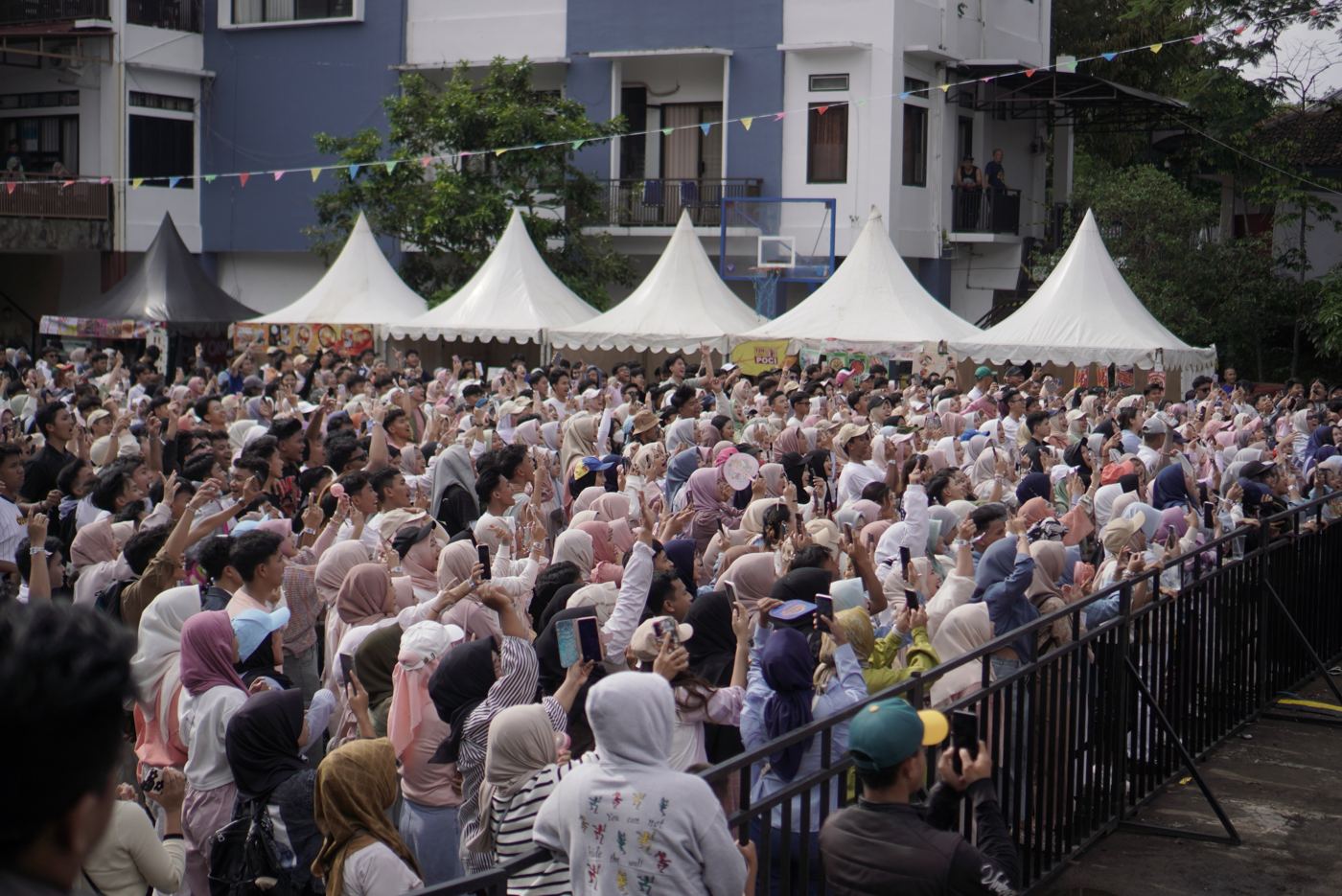 Dokumentasi Music & Performance oleh Lantai Atas Event Solution
