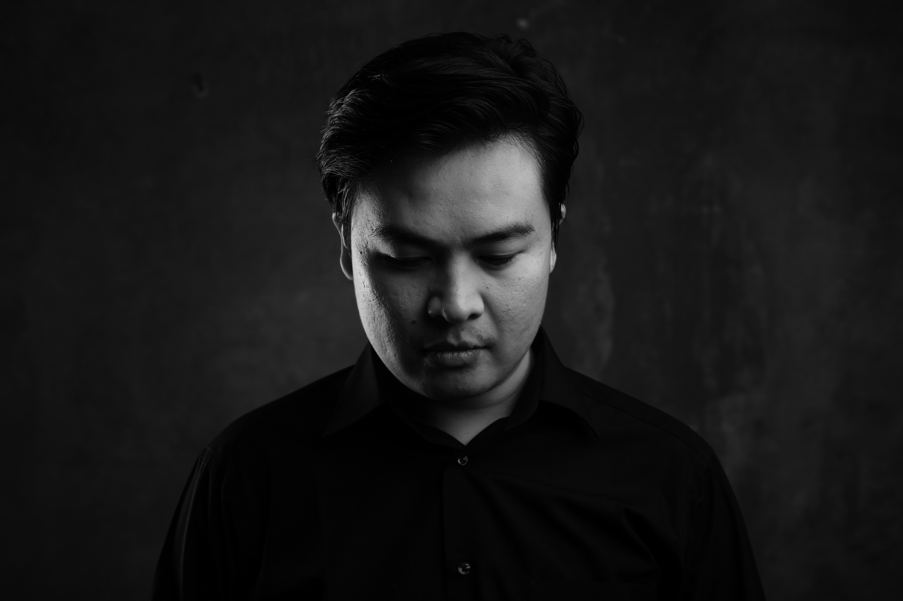 Potret Mahadewazona, Master of Ceremony